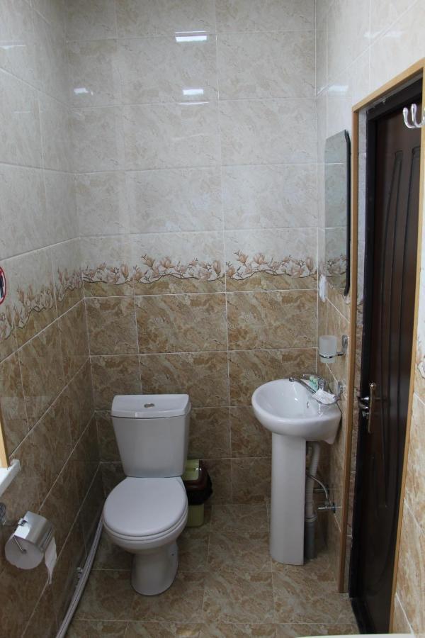 Zafaron Hotel Tashkent Bagian luar foto