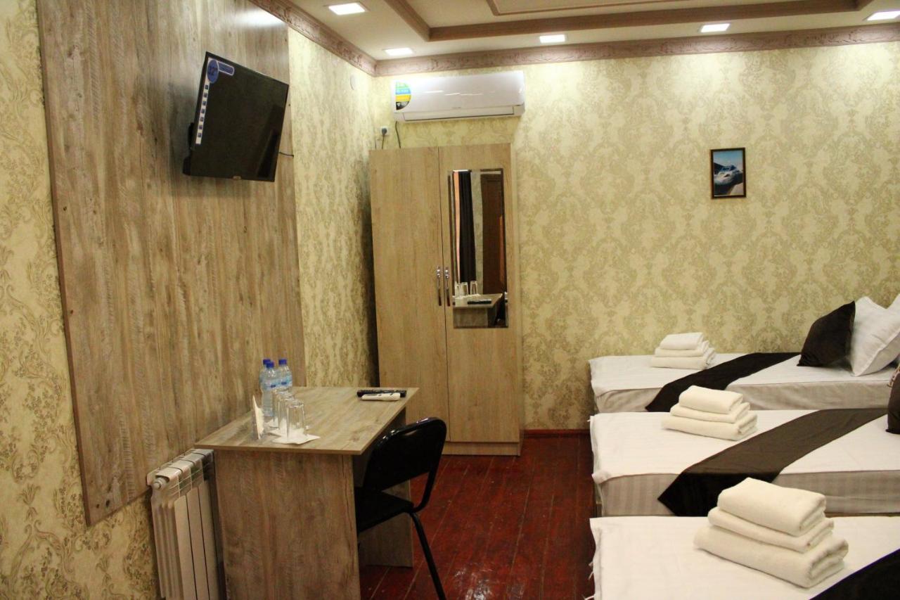 Zafaron Hotel Tashkent Bagian luar foto