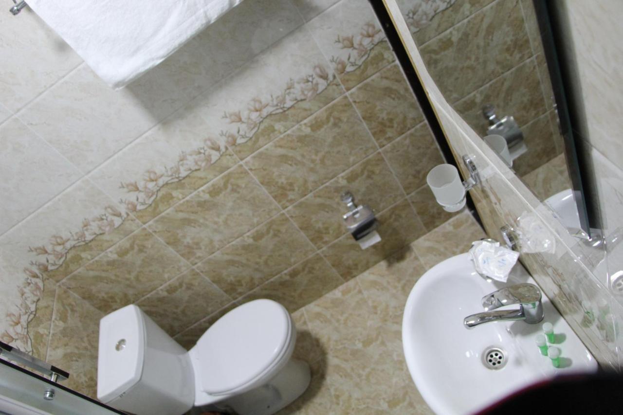 Zafaron Hotel Tashkent Bagian luar foto
